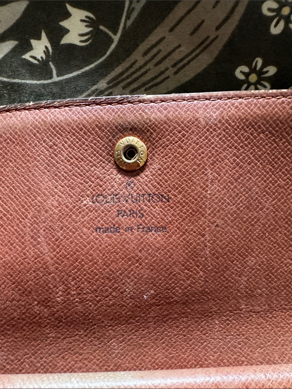 Louis Vuitton Monogram Canvas Trifold Wallet in Brown with Gold Snap - Picture 5 of 7